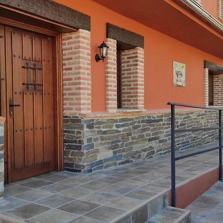 Casa Rural La Colmena Del Geoparque Наватрасьерра Экстерьер фото